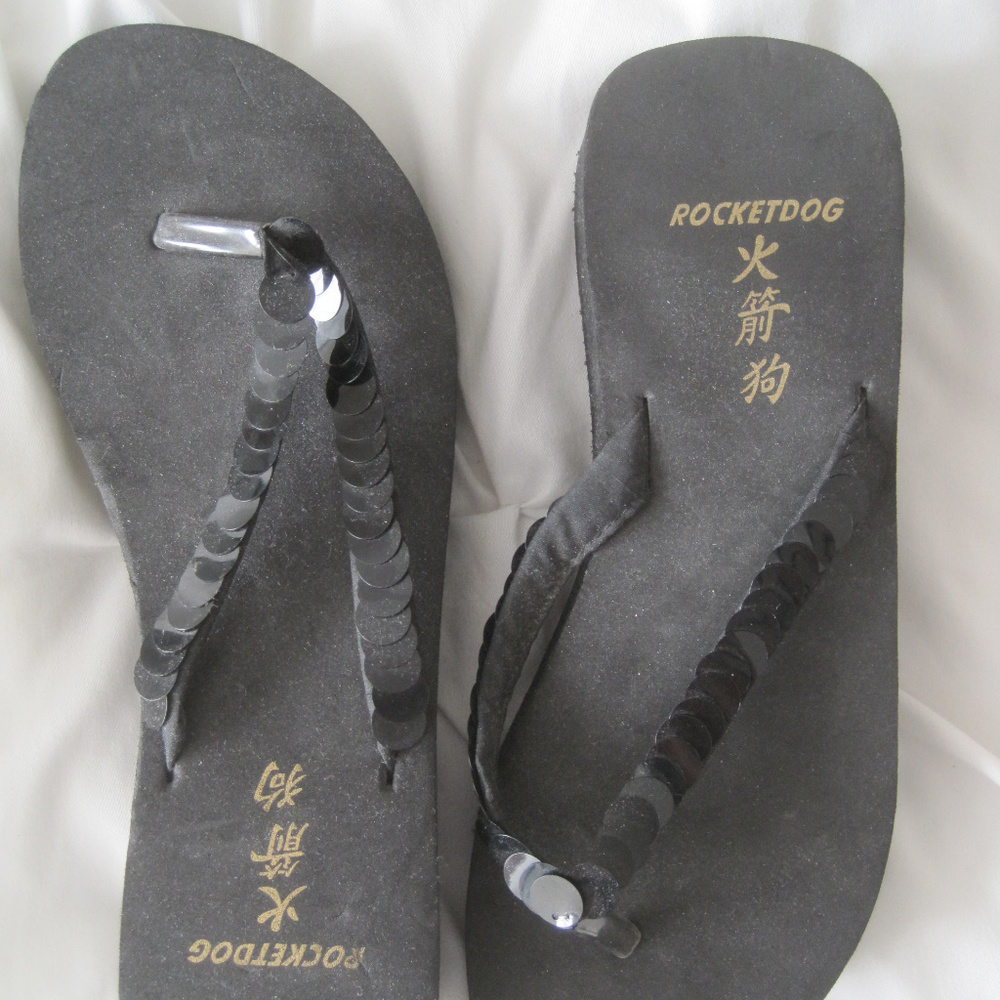 ROCKET DOG BLACK SEQUIN WEDGE FLIP FLOP SANDALS 9